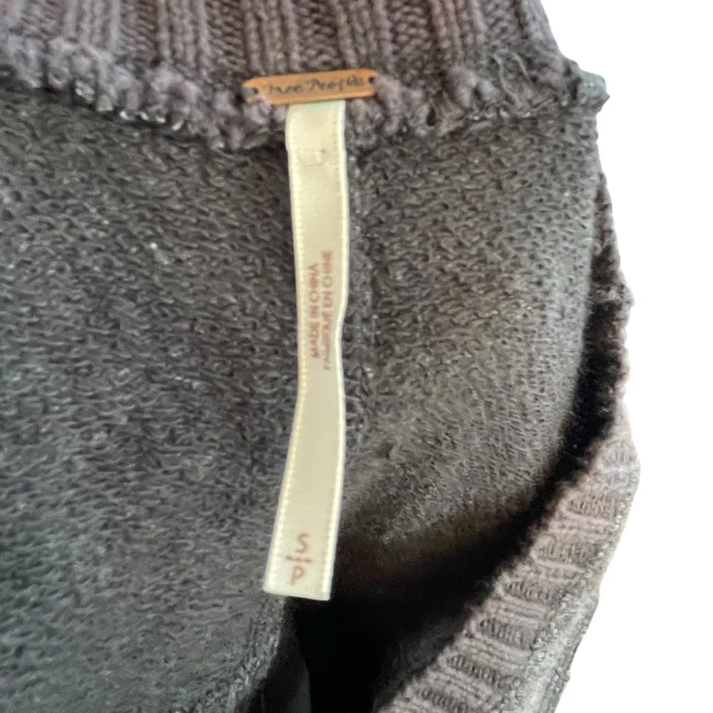 Free People black Cropped Lace Blouse - Picture 5 of 8